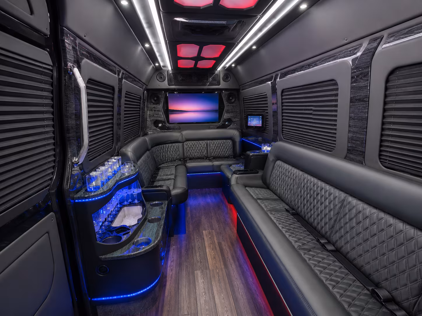 bradenton 15 passenger party bus