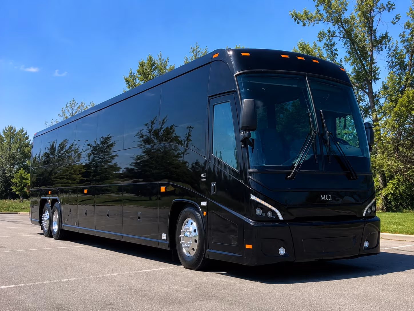 bradenton government groups can reach macdill afb and the tampa bay region with ease
