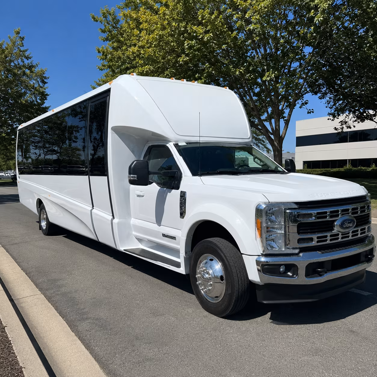 bradentoncharterbuscompany com is the go to for rehearsal dinner shuttles bridal party transfers and after party rides