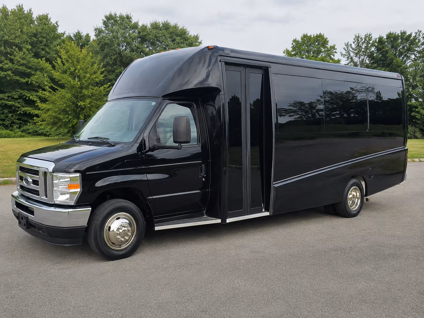 brandon bus rentals