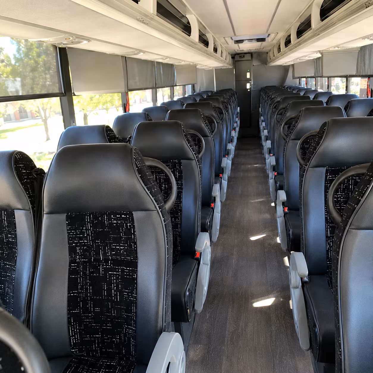 brandon spacious charter bus rentals for brandon winery tours