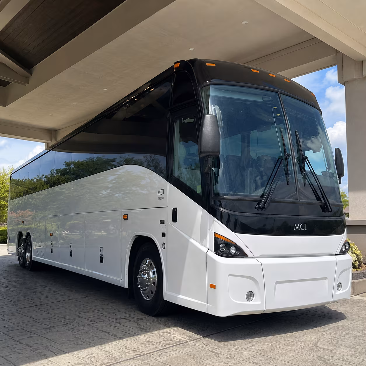 bus rental options for bradenton trips