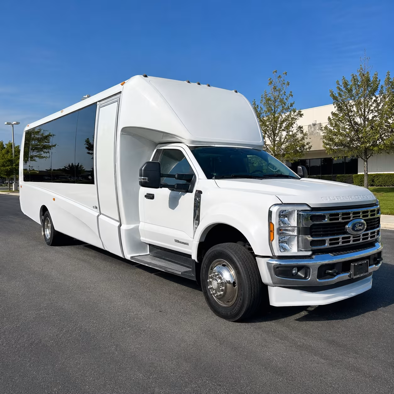 how the day of the week changes what a charter bus costs in bradenton florida