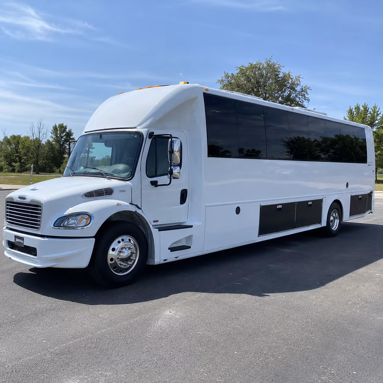 lakewood ranch 40 passenger party bus