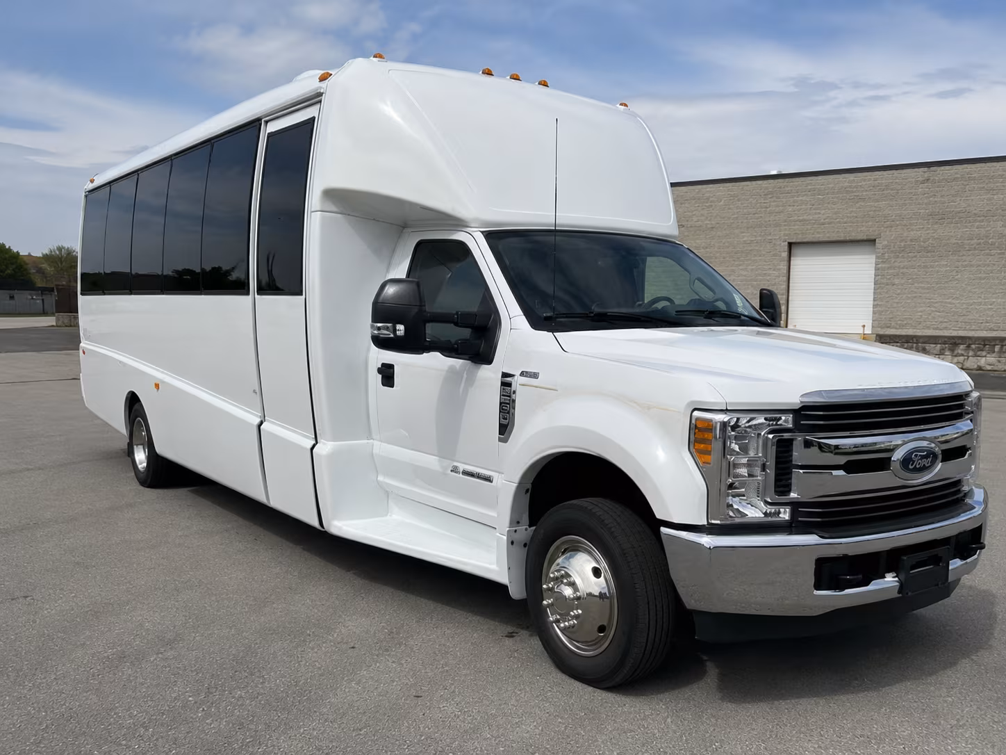 lakewood ranch prom bus rentals in lakewood ranch