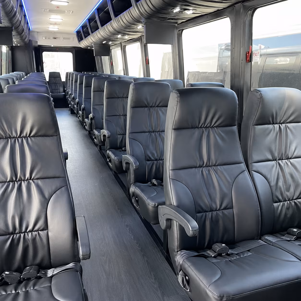 largo bus rentals