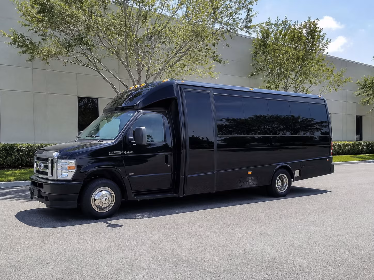 long distance field trip buses to tampa and winter haven