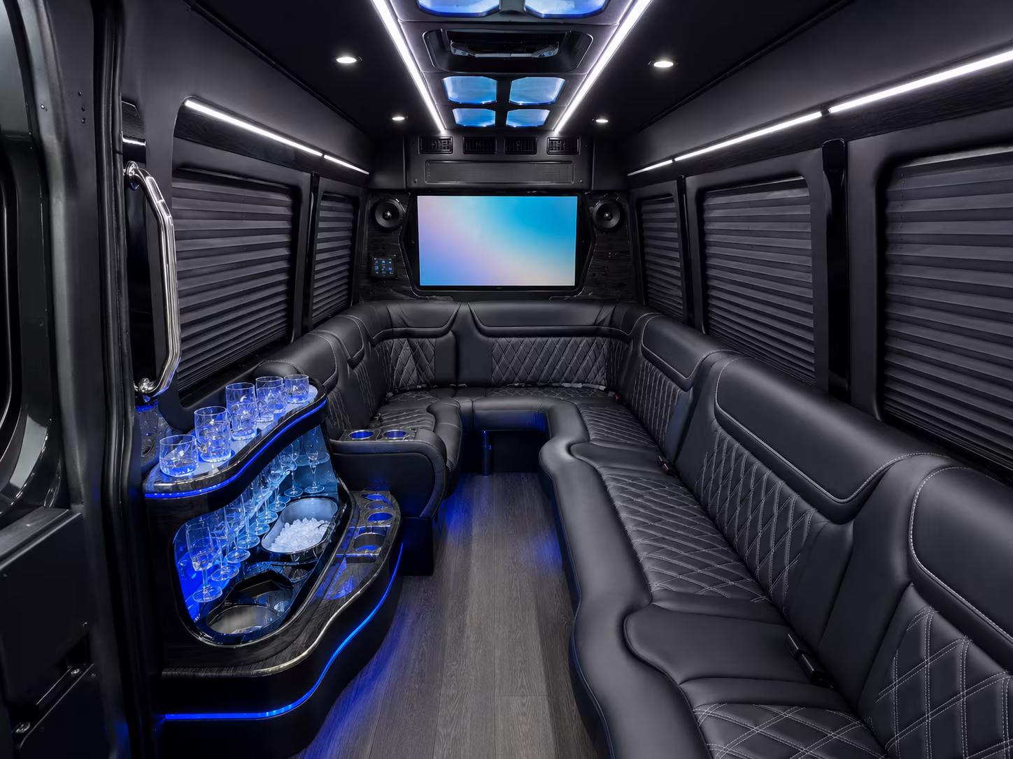 prom graduation and school event transportation in bradenton