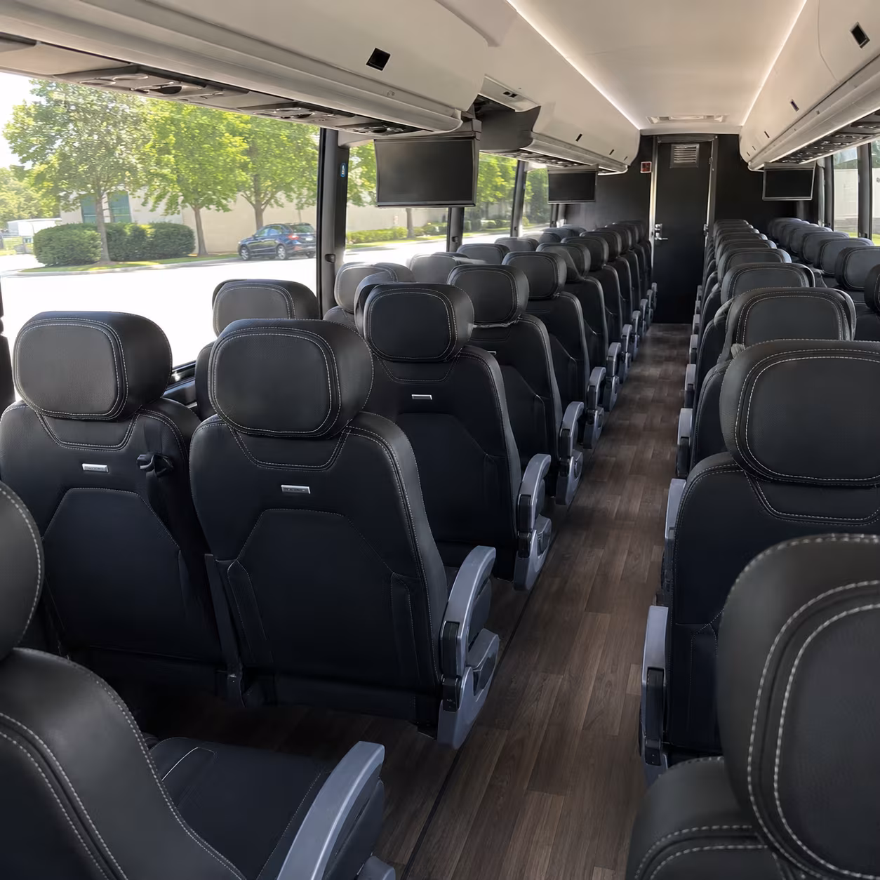 st petersburg charter buses for st petersburg students and chaperones