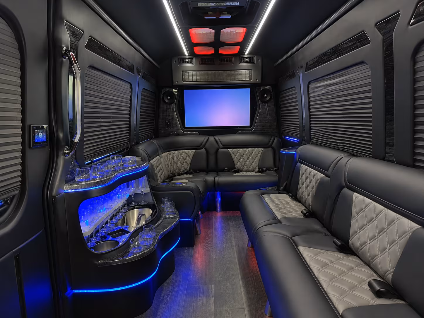 with bradentoncharterbuscompany com you can set up employee shuttle routes across the bradenton corridor