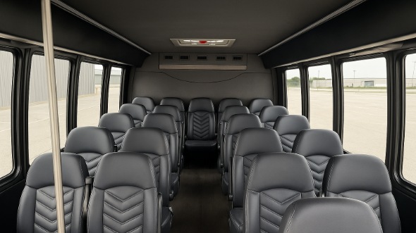 bradenton 35 passenger minibus rental