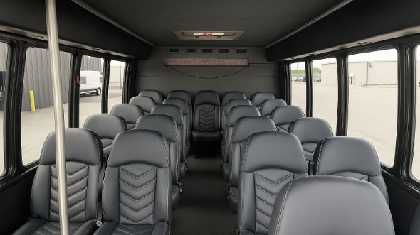 brandon 28 passenger minibus