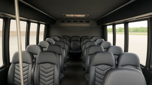 wesley chapel 28 passenger minibus